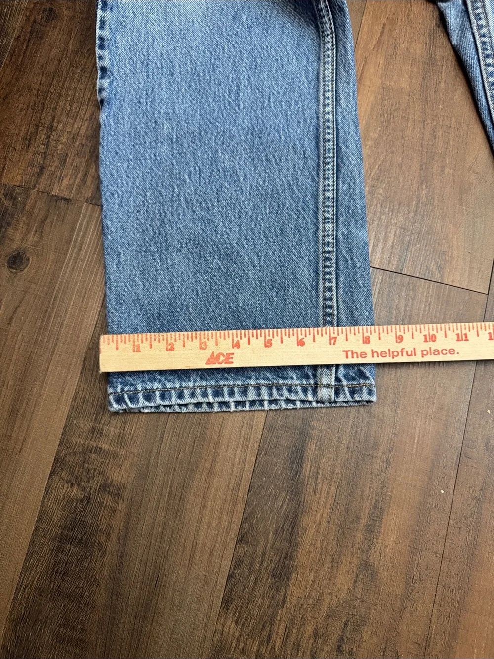 Vtg Levi’s 505 Regular Fit Straight Leg